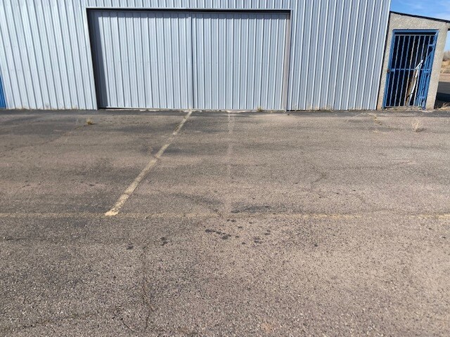 More Photos Of 83 Elaine dr, Los Lunas Airplane Hangar For Sale