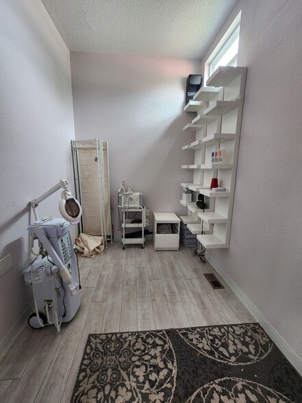 More Photos Of 15 E 7th St, La Junta General Retail For Sale