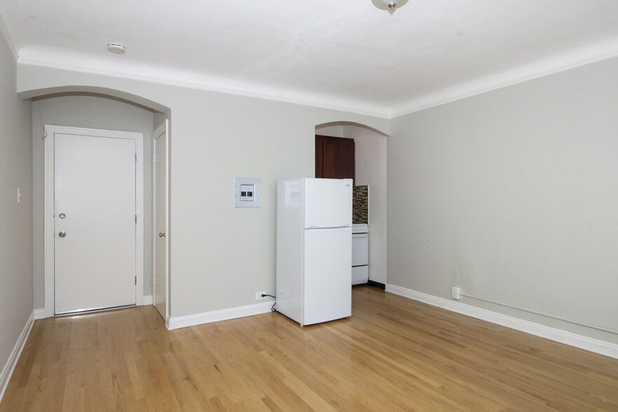 More Photos Of 270-272 Turk St, San Francisco Apartments For Sale