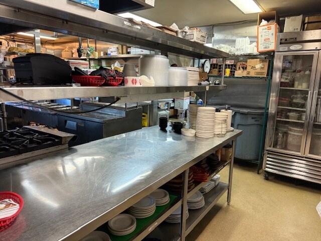 More Photos Of 1964 W Foothill Blvd, Upland Restaurant For Sale