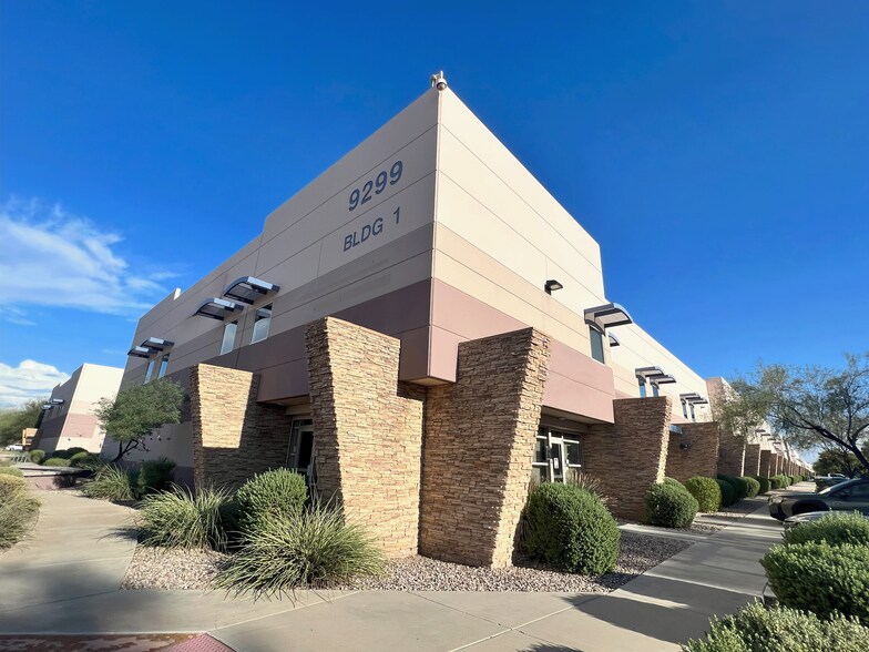 More Photos Of 9299 W Olive Ave, Peoria Warehouse For Sale