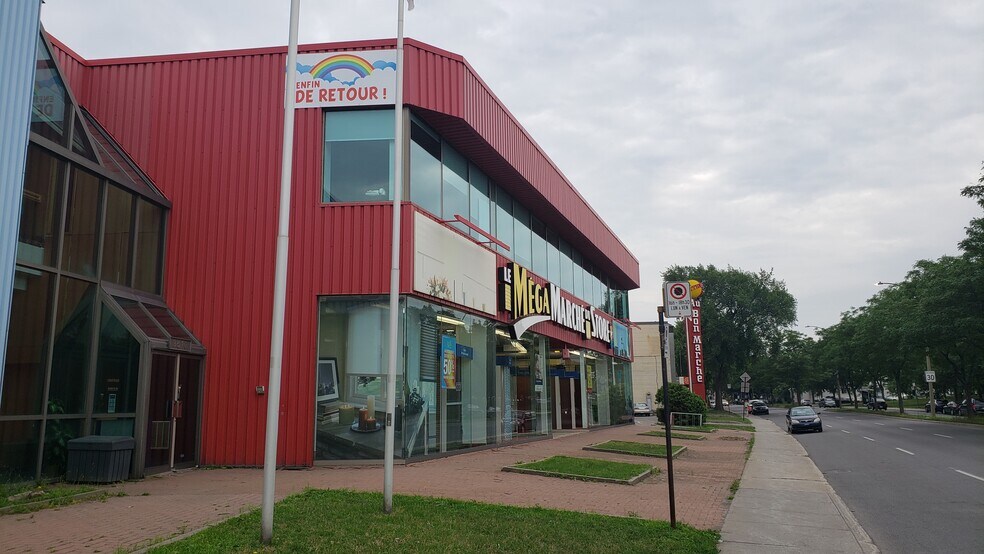 More Photos Of 3500-3520 Boul Saint-Joseph E, Montréal Storefront For Lease