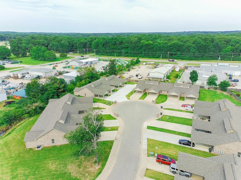 Primary Photo Of 3101, 3017, and 3021 Olivia Ct, Jonesboro Apartments For Sale