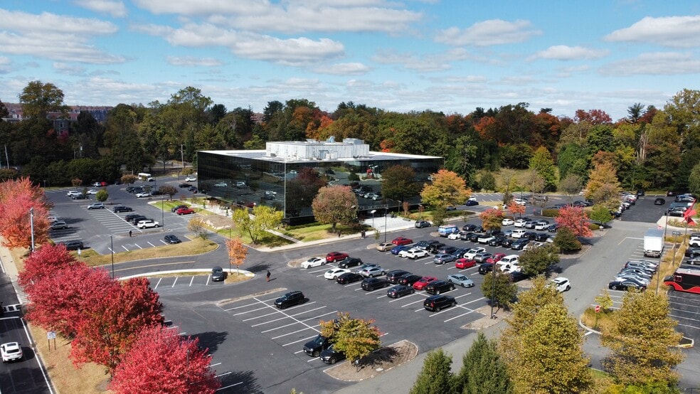 More Photos Of 1 Executive Blvd, Yonkers Office For Lease