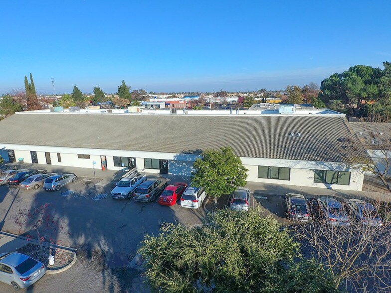Primary Photo Of 7237 E Southgate Dr, Sacramento Medical For Lease