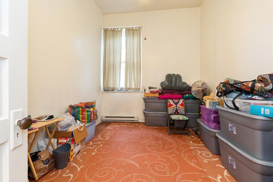 More Photos Of 100 W German St, Shepherdstown Storefront Retail Residential For Sale