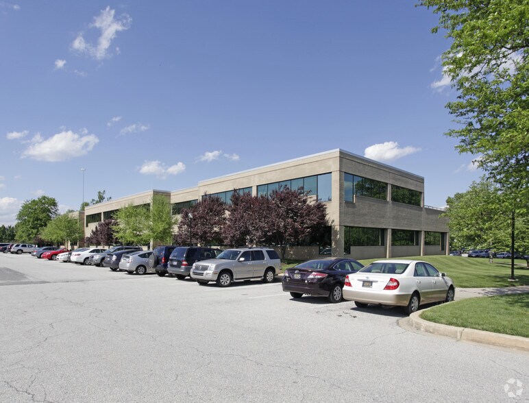 More Photos Of 252 Chapman Rd, Newark Office For Lease