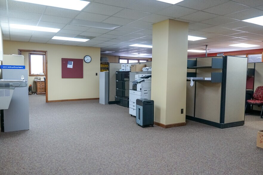 More Photos Of 1221 S Willow Ave, Cookeville Office Residential For Sale