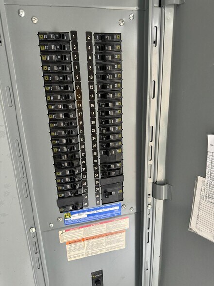 More Photos Of 31 Wilson Ave, Hanover Unknown For Lease