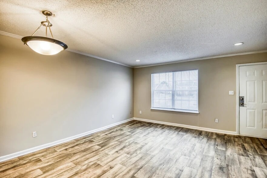 More Photos Of 710 Georgia Ave, Statesboro Apartments For Sale