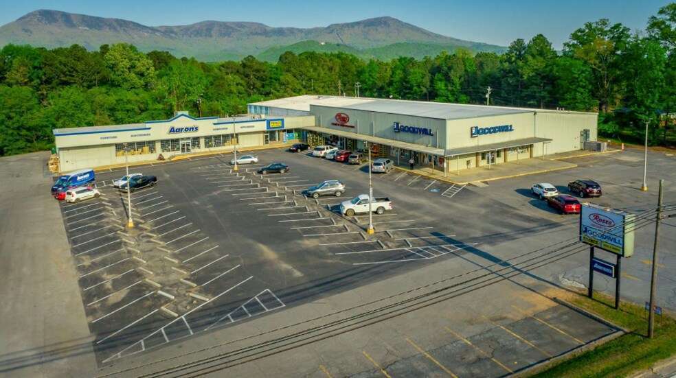 Primary Photo Of 920 N 3rd Ave, Chatsworth Storefront For Lease