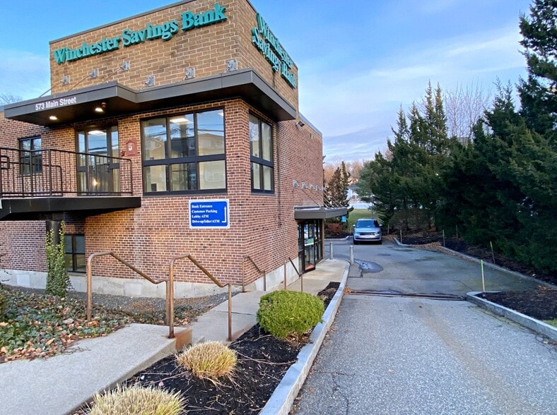 More Photos Of 573 Main St, Woburn Office For Lease