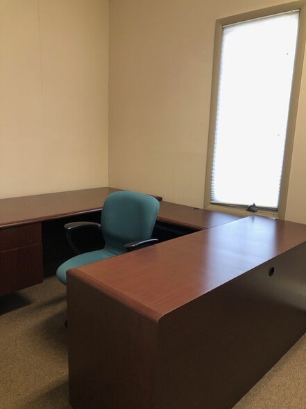 More Photos Of 3157 Mechanicsville Rd, Bensalem Medical For Sale