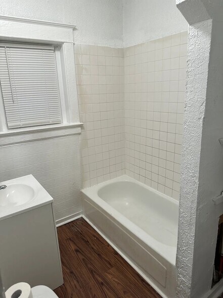 More Photos Of 2207 E 24th Ter, Kansas City Apartments For Sale