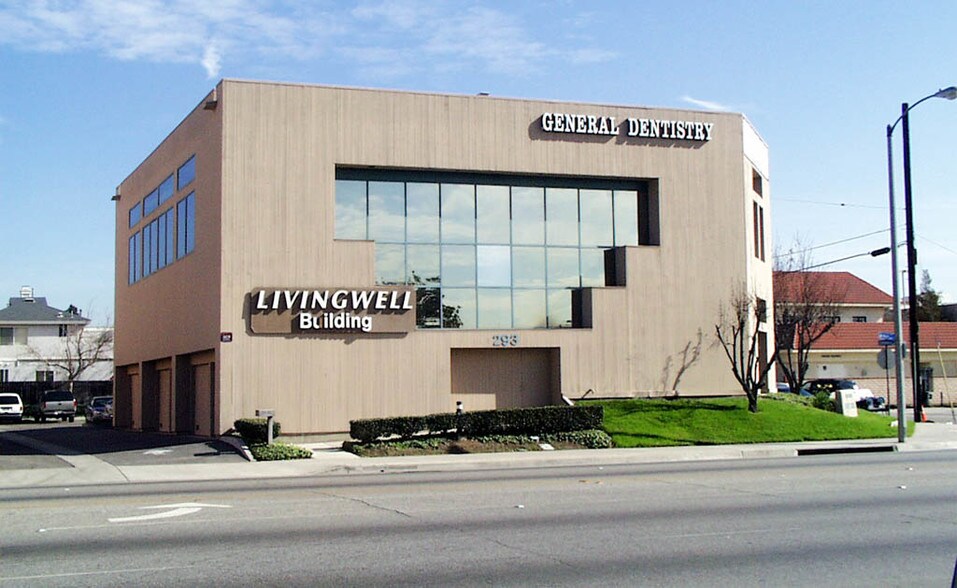 More Photos Of 293 S Main St, Orange Medical For Lease
