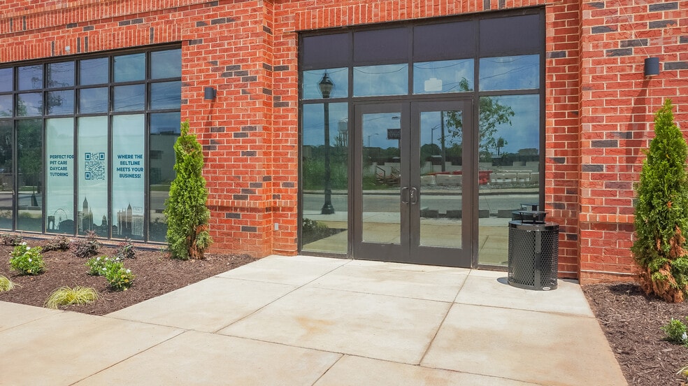 More Photos Of 1184 Hank Aaron Dr SE, Atlanta Apartments For Lease