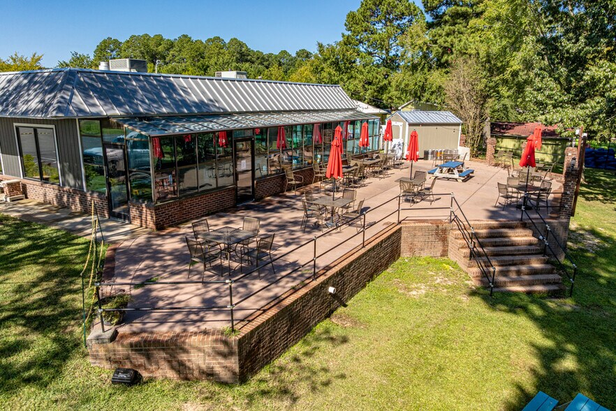 More Photos Of 100 S Main St, Lillington Restaurant For Sale