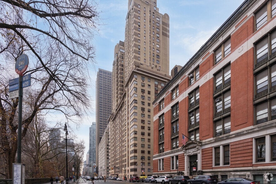 More Photos Of 25 Central Park W, New York Apartments For Sale