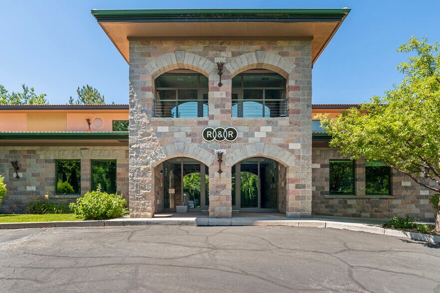 More Photos Of 6160 Plumas St, Reno Office For Sale