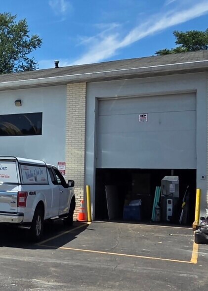 More Photos Of 180 Kinderkamack Rd, Park Ridge Warehouse For Lease