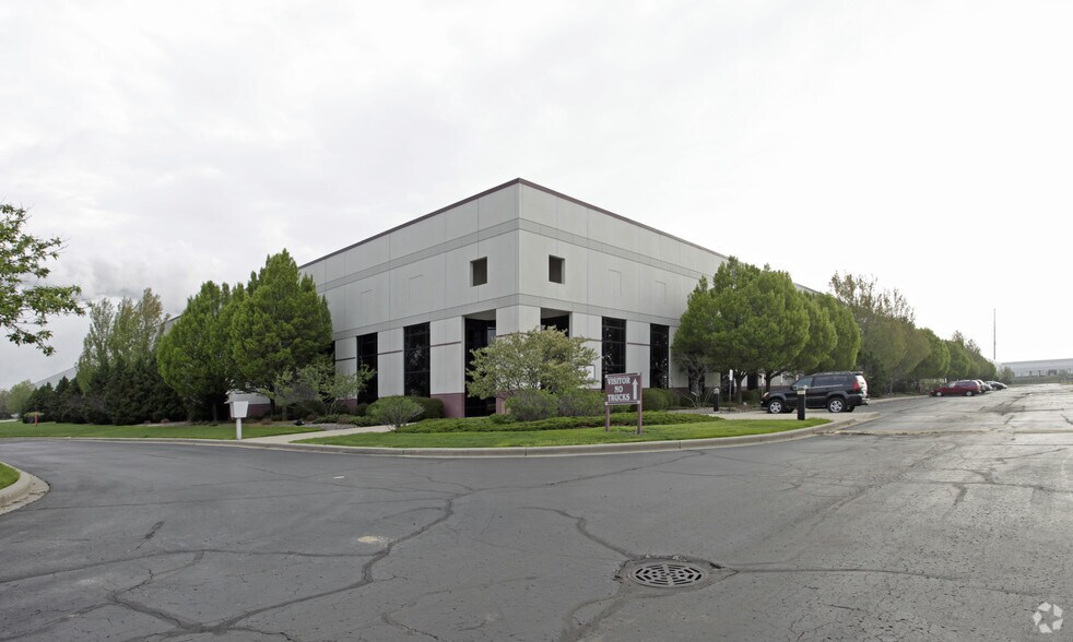 Primary Photo Of 9801 80th Ave, Pleasant Prairie Warehouse For Lease