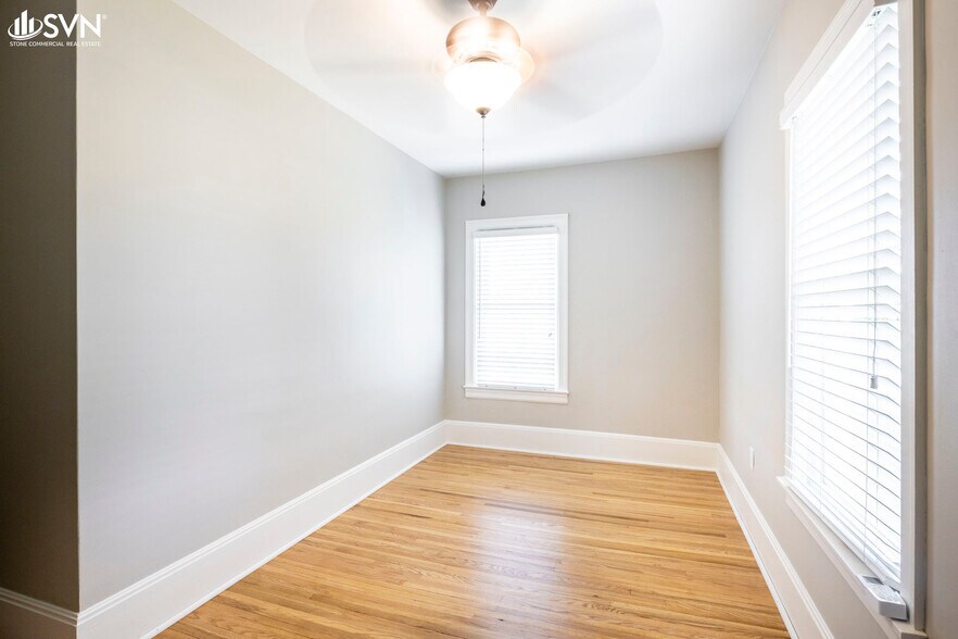 More Photos Of 2761 Lexington Rd, Richmond Office For Lease