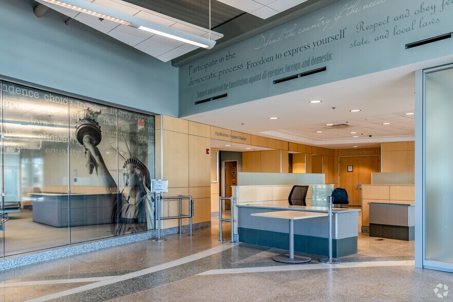 More Photos Of 11411 E Jefferson Ave, Detroit Office For Sale