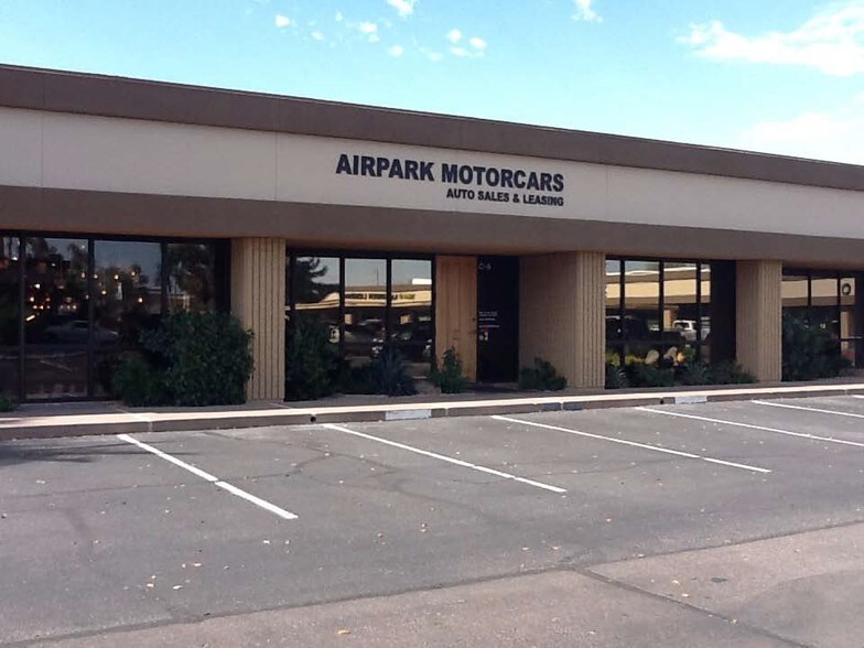 More Photos Of 8340 E Raintree Dr, Scottsdale Showroom For Lease