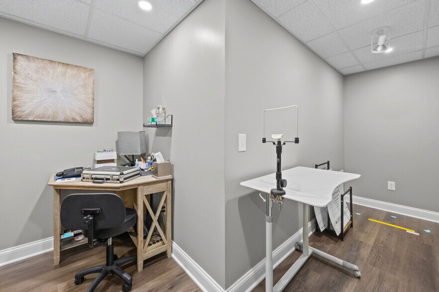 More Photos Of 2100 S Clinton Ave, Rochester Medical For Sale