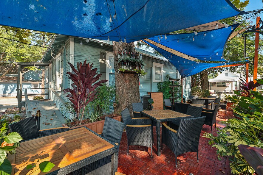 More Photos Of , Spring General Retail For Sale