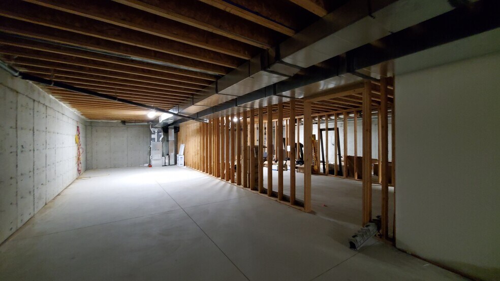 More Photos Of 15223 N Government Way, Hayden Warehouse For Sale