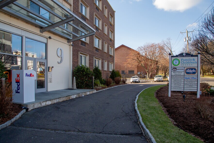 More Photos Of 9 Mott Ave, Norwalk Office For Lease