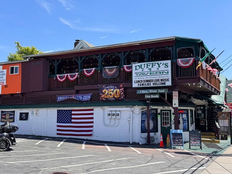More Photos Of , Lake George General Retail For Sale