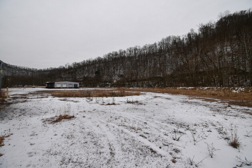 More Photos Of 7260 Ky Route 114, Prestonsburg Warehouse For Sale