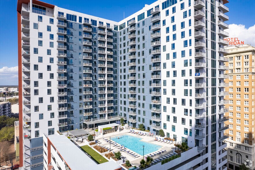 More Photos Of 915 N Franklin St, Tampa Apartments For Lease