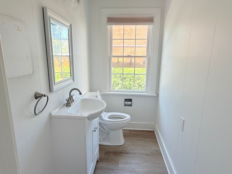 More Photos Of 155 Greenwood Ave, Bethel Unknown For Lease