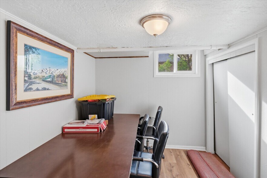 More Photos Of 105 W 200 N, Logan Office For Sale