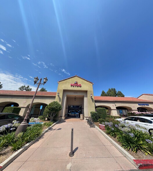 More Photos Of 3815-3963 E Thousand Oaks Blvd, Westlake Village Unknown For Lease