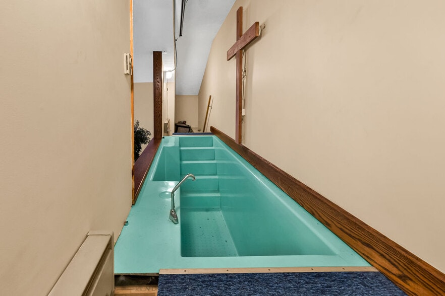 More Photos Of 9564 Hazelton-Etna SW Rd, Pataskala Religious Facility For Sale