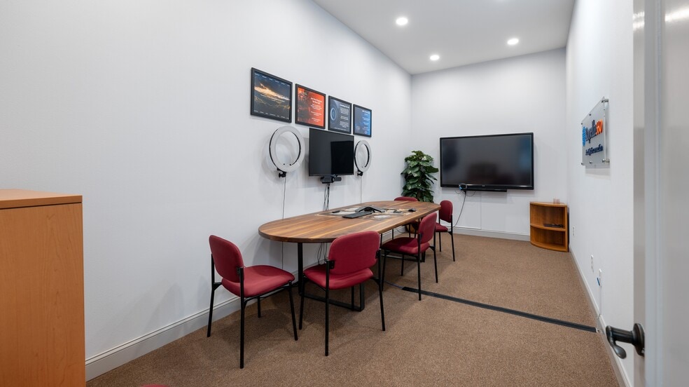 More Photos Of 8100 Opportunity Dr, Milton Office For Sale