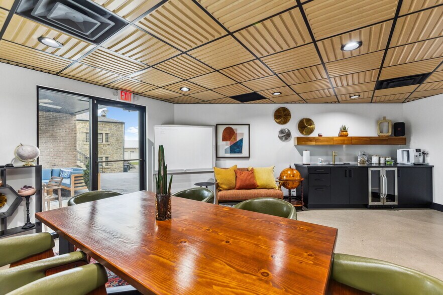 More Photos Of 3554 Blue Rock Rd, Cincinnati Loft Creative Space For Sale