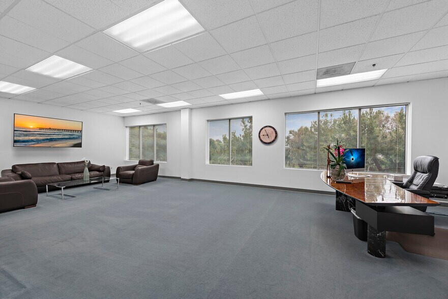 More Photos Of 20562 Crescent Bay Dr, Lake Forest Warehouse For Lease