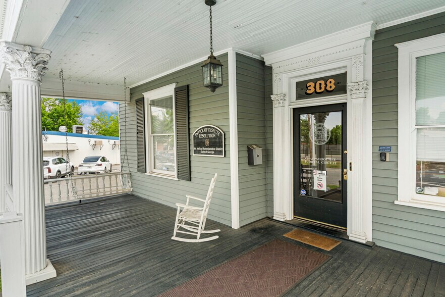 More Photos Of 308 10th St, Columbus Office Residential For Sale