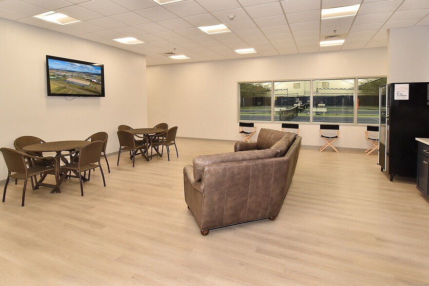 More Photos Of 55 Lower Butcher Rd, Ellington Sports And Entertainment For Sale