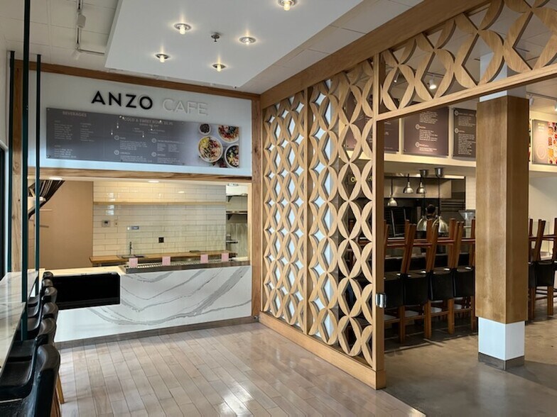 More Photos Of 330 Clematis St, West Palm Beach Storefront Retail Office For Sale