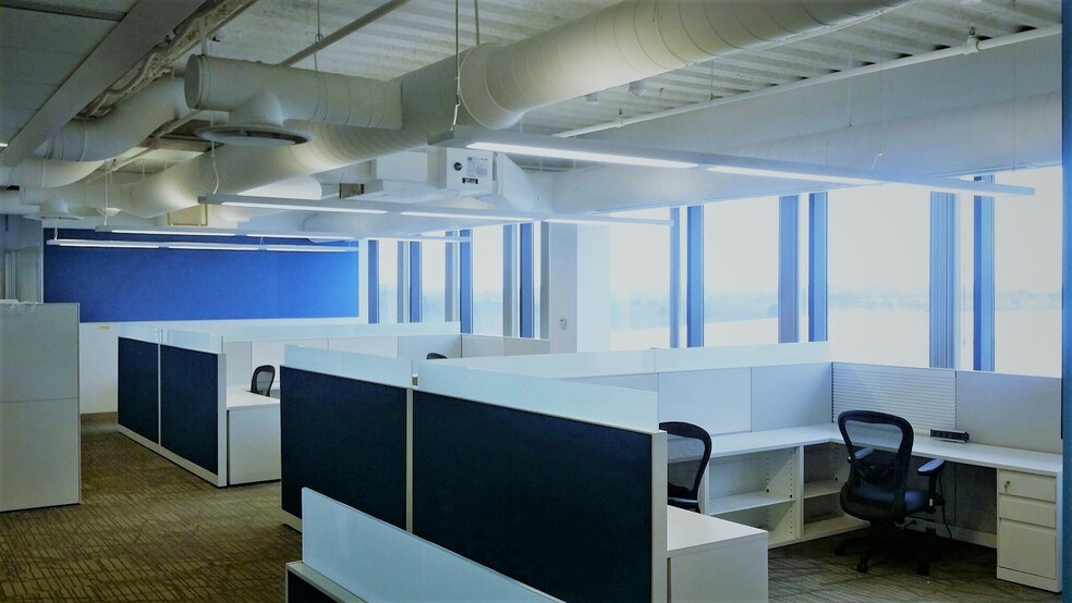 More Photos Of 1000 Winter St, Waltham Office For Lease