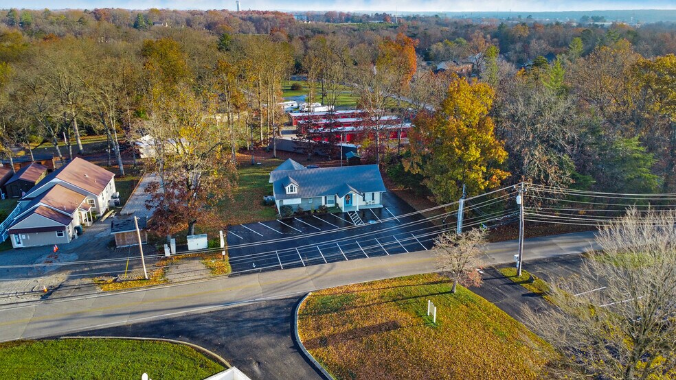 More Photos Of 129 Walker Hill, Crossville Freestanding For Sale