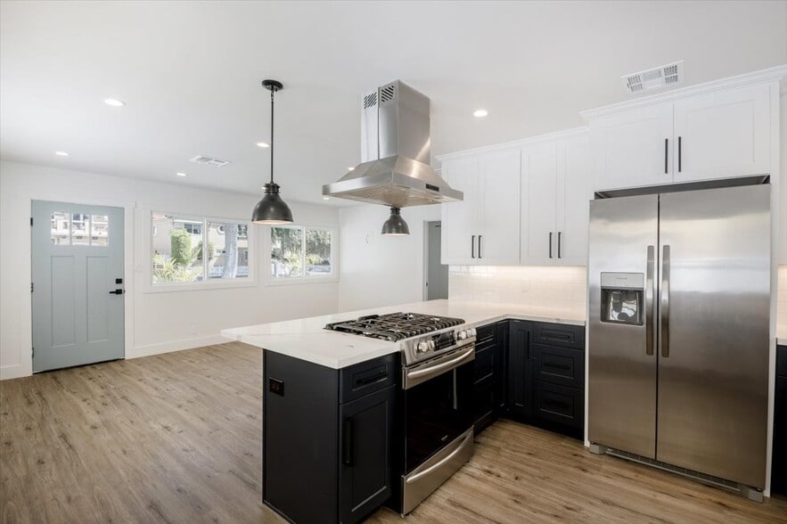 More Photos Of 2420 Grant Ave, Redondo Beach Apartments For Sale