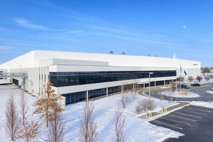 More Photos Of 2700 S Saginaw Rd, Midland Manufacturing For Sale