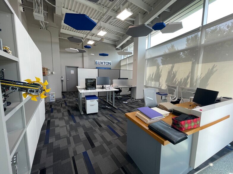 More Photos Of 8275 92 St, Delta Warehouse For Sale